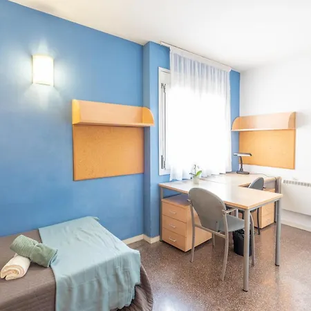 Residencia Universitaria Resa La Ciutadella *