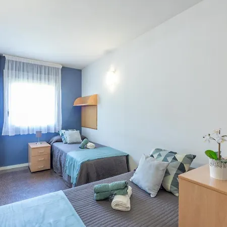 Residencia Universitaria Resa La Ciutadella Apartamento